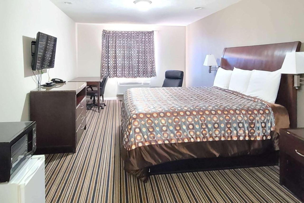 Desoto Inn & Suites Missouri Valley Kültér fotó
