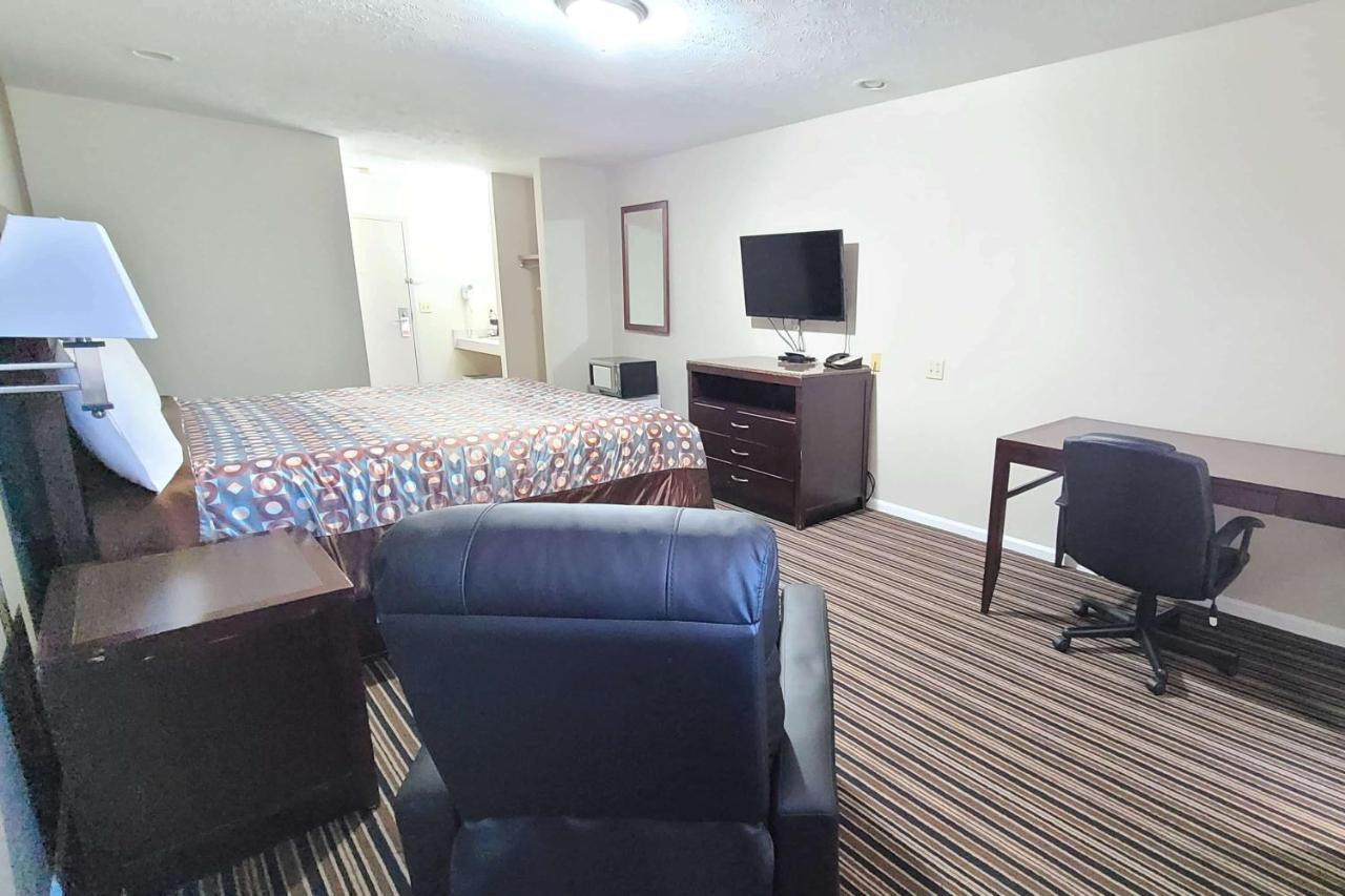 Desoto Inn & Suites Missouri Valley Kültér fotó