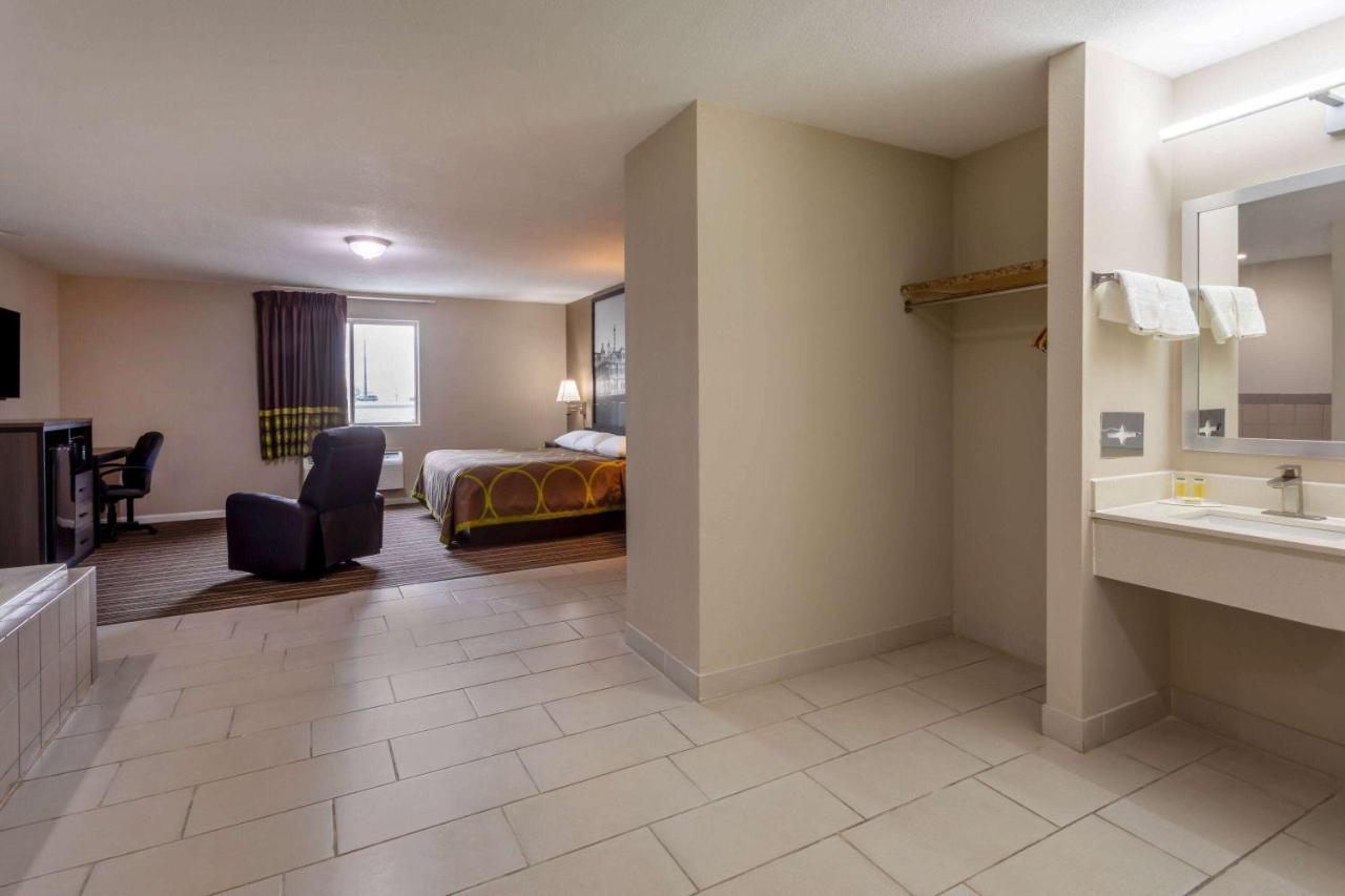 Desoto Inn & Suites Missouri Valley Kültér fotó
